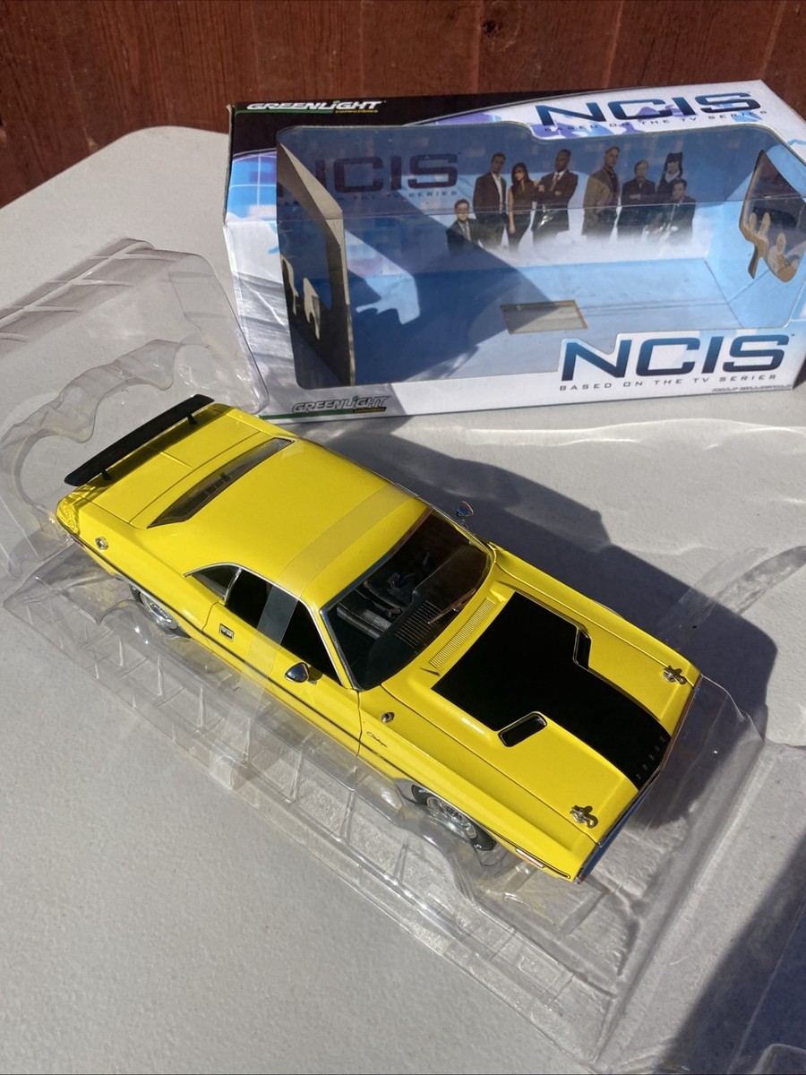 GREENLIGHT NCIS Dodge Challenger R/T 1970 LIMITED EDITION 1:18