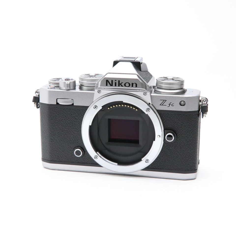Nikon Z fc silber 20.9MP Spiegellose Kamera Body -Near Mint- #493