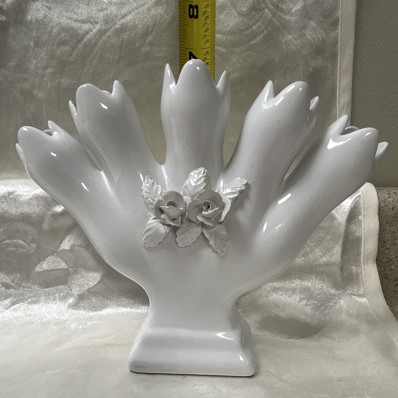 Vintage ELPA Alcobaca 5‑Finger Tulipiere Vase White Portugal 3D Roses 7