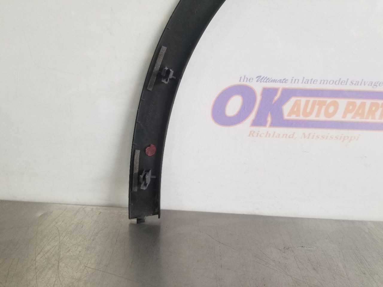 20 2020 MASERATI LEVANTE SQ4 GRANSPORT QUARTER PANEL MOULDING BLACK LEFT DRIVER