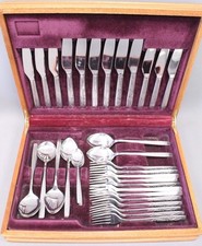 Approx 42 Pcs VINERS 6 Person Stainless Steel Cutlery Set In Wooden Canteen -M25