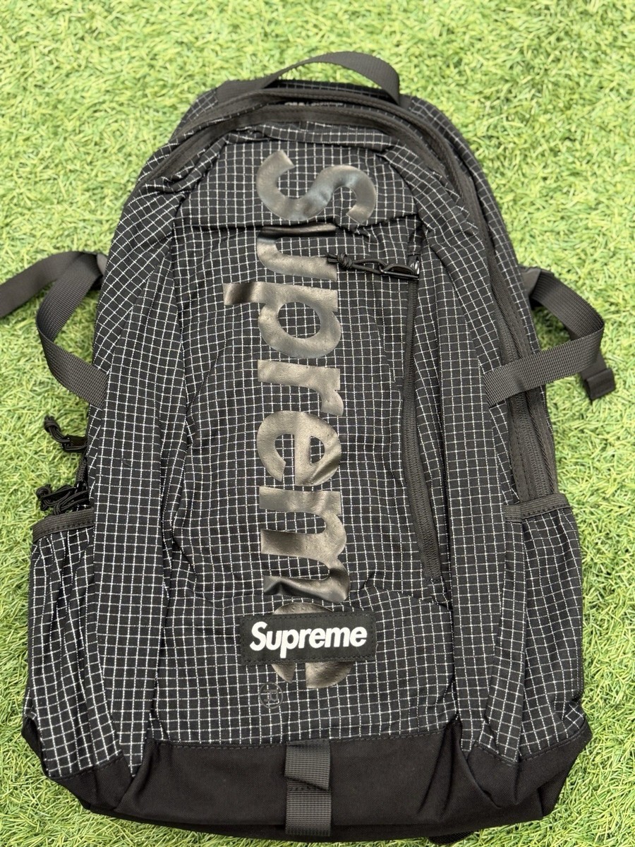 Supreme SS24 Black Backpack with 3M Reflective Material and  display picture 3
