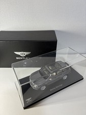 Kyosho 1/43  Bentley Bentayga 94376