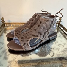 J Crew Shoes Womens Size 8 Perforated Leather Sandals Made in Italy 36159 Flat