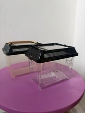 2x Kunststoff Faunabox Aufzuchtbox Reptilien Insekten Spinnen Terrarium Box