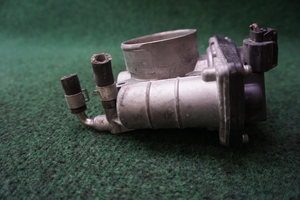 Infiniti M37 2012 3,7 L carrocería del acelerador OEM RME6016 Foto 4 de 4