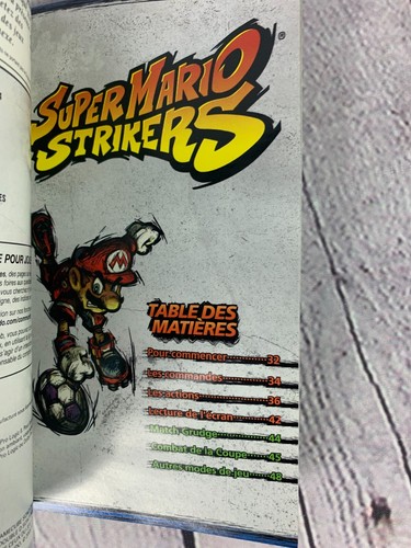 Super Mario Strikers Instruction Booklet - Nintendo Game Cube - Picture 6 of 7