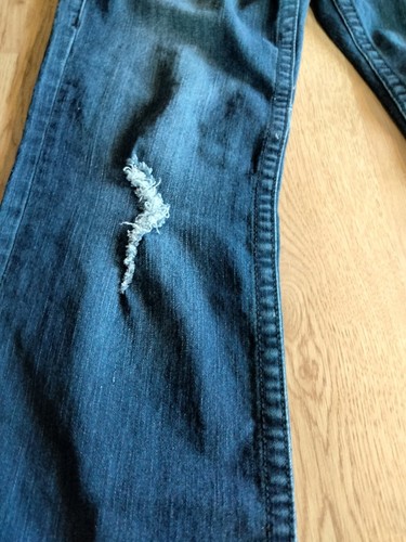 True Religion Damen Distressed Jeans mit Nieten Größe 31 - Bild 3 von 15