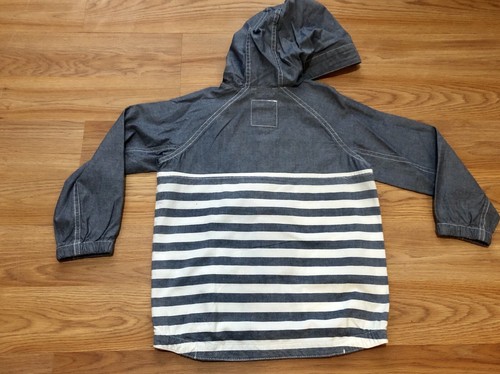 NWT BabyGap Blue & White Denim Color Stripe Jacket Boys 5 - Picture 2 of 3