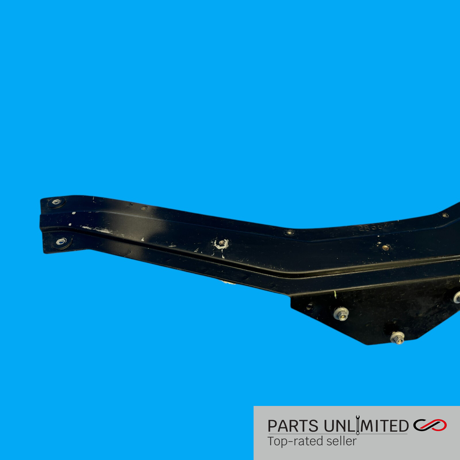 03-12 Maserati Quattroporte M139 OEM front upper radiator reinforcement support