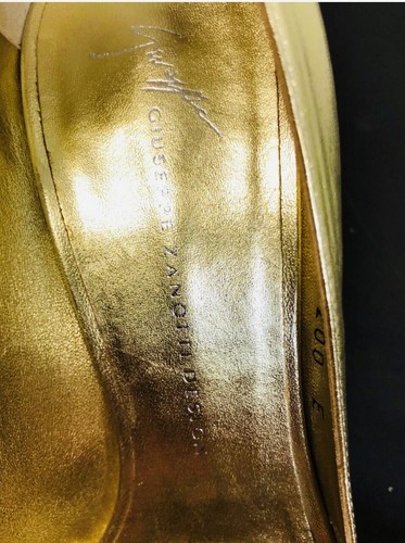 Giuseppe Zanotti Design Gold Open Toe Dressy Shoe size 8 WITH MATCHING HANDBAG! - Picture 5 of 10
