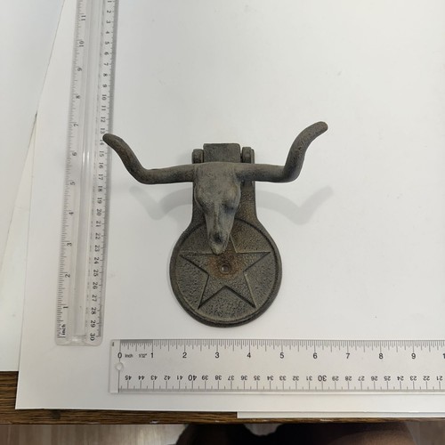 Rustic Cast Iron Door Knocker Longhorn Wall Mount Star Design Wall Decor Ranch - Picture 2 of 5