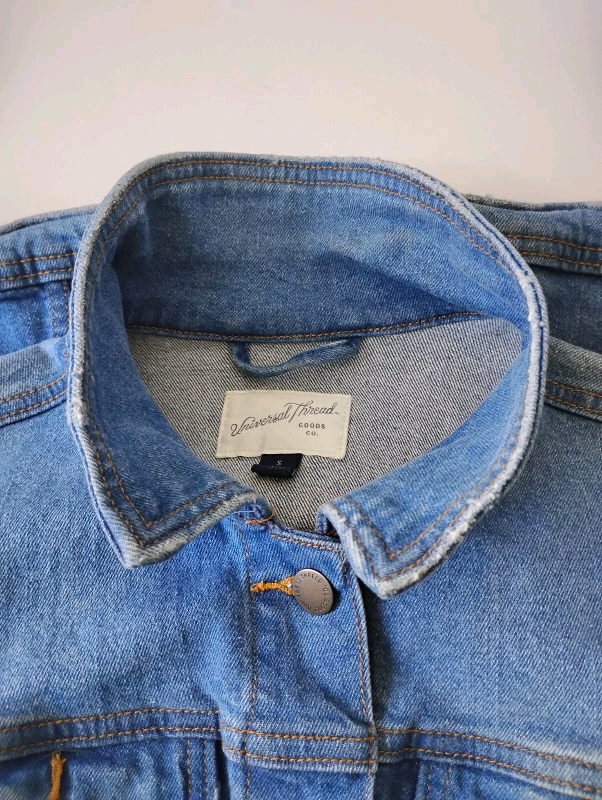 Universal Thread - Denim Button Up Medium Wash Wo… - image 13