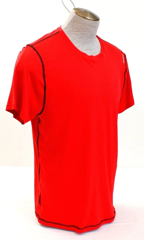 Camisa íntima masculina Reebok Performance vermelha manga curta nova com etiquetas - Imagem 3 de 4