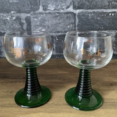 Vintage Luminarc grüner Bienenstock Stiel mit vergoldeten Weinreben Design Gläser 2er Set
