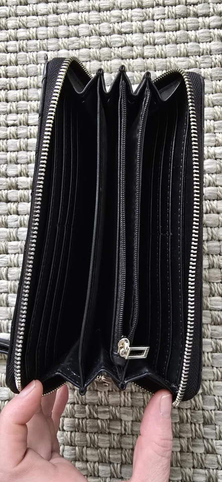 Guess womens Wallet Zip Around Black, - Image 2 of 4