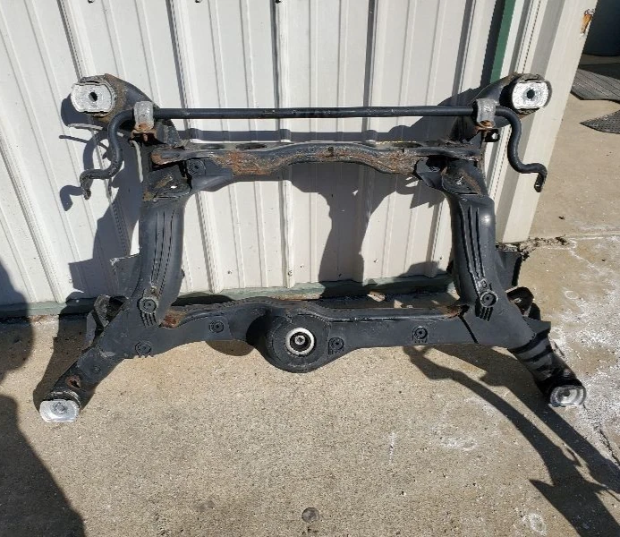 Оригинальный задний подрамник поперечный элемент подставка двигателя в сборе для Audi Q5 2009-2017 годов выпуска - Изображение 2 из 4