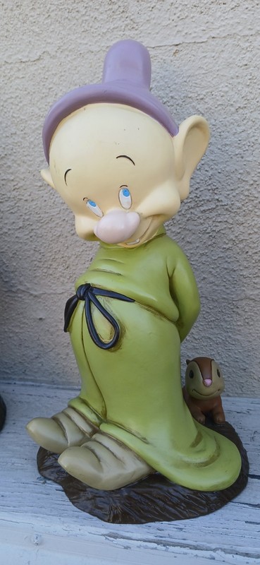 Rare Disney Snow White & The Seven Dwarfs Dwarves Dopey 12" Garden Statue