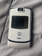 Rare Motorola RAZR V3 Camera Flip Phone Gray Vintage Collector Piece