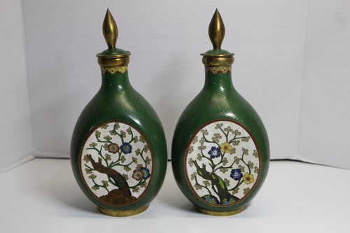 Vtg Chinese Jingtailan Cloisonne Triangular Vine Vase Jars Pointed Finial Lids - Picture 6 of 13