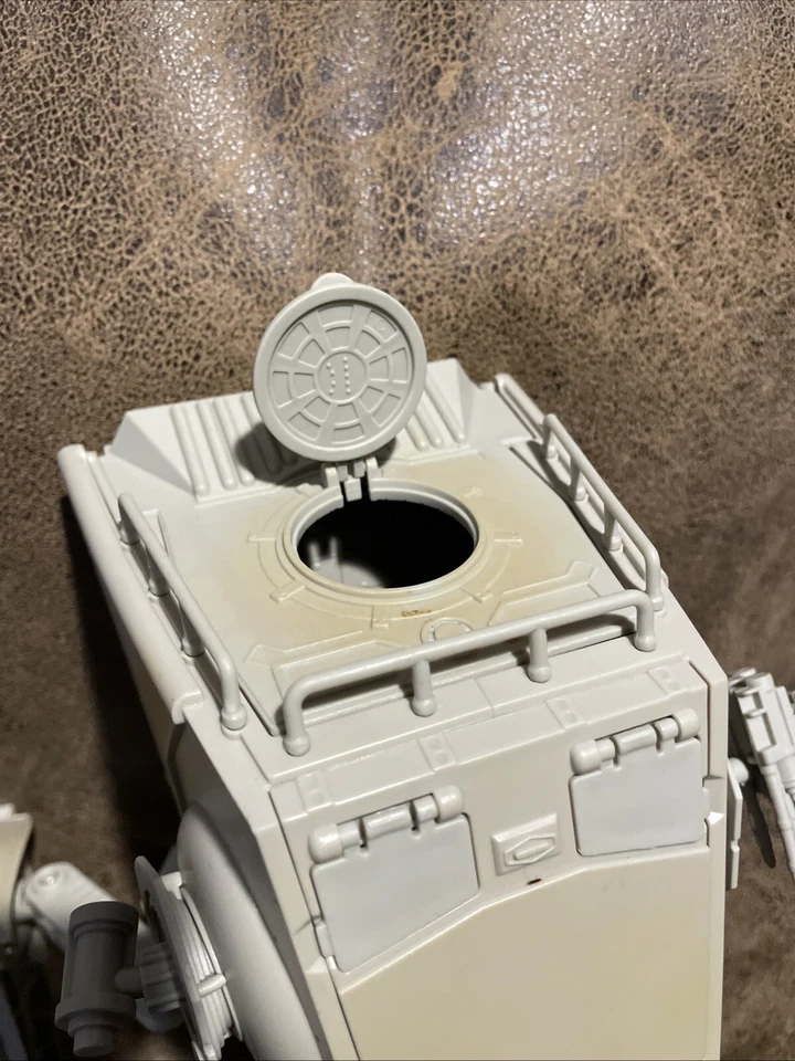 Star Wars Legacy Collection AT-ST Walker Hasbro 2009 vehículo suelto Chicken Walkr Foto 2 de 4