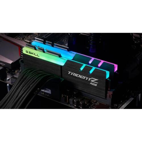 G.Skill Trident Z RGB F4-4400C19D-32GTZR memoria 32 GB 2 x 16 GB DDR4 4400 MHz - Foto 3 di 5
