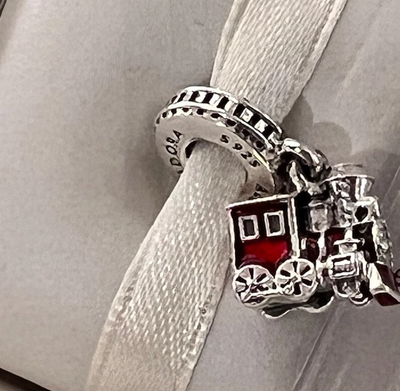 Pandora train charm store