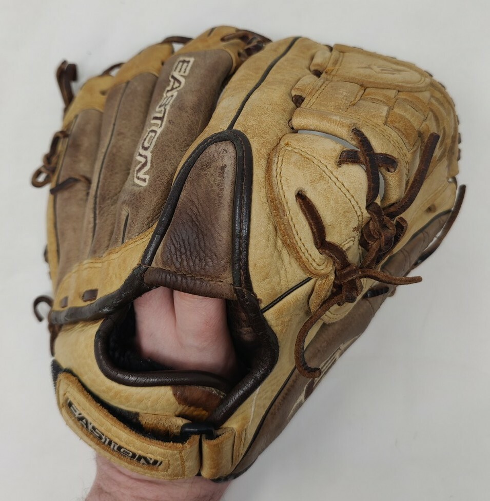 Easton Stealth Leather Baseball Glove STB 10 Mitt 11.5