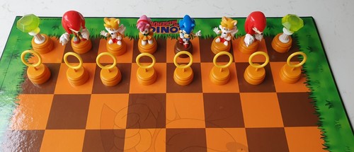 Sonic The Hedgehog 3D Chess Game With 32 Figures - Picture 6 of 8