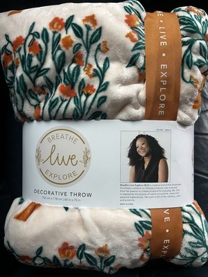 Breathe Live Explore Decorative Throw Multicolor Floral 60in X 70in Tree of Life