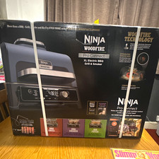 Ninja Woodfire Pro Connect XL Electric Grill/Smoker Combo Digital Air Fryer