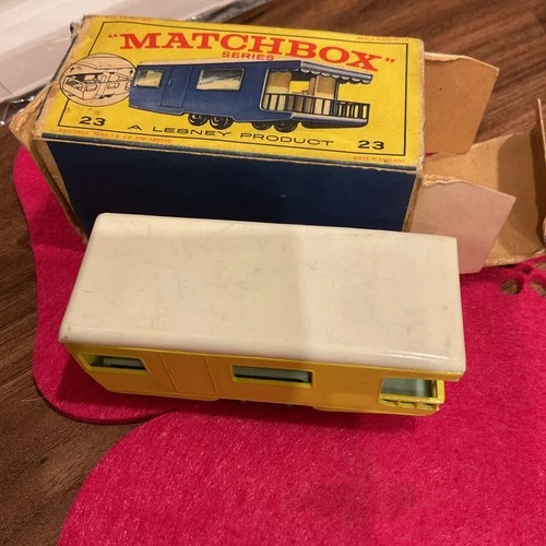 Matchbox Lesney 23d Trailer Caravan Boxed Regular Wheels
