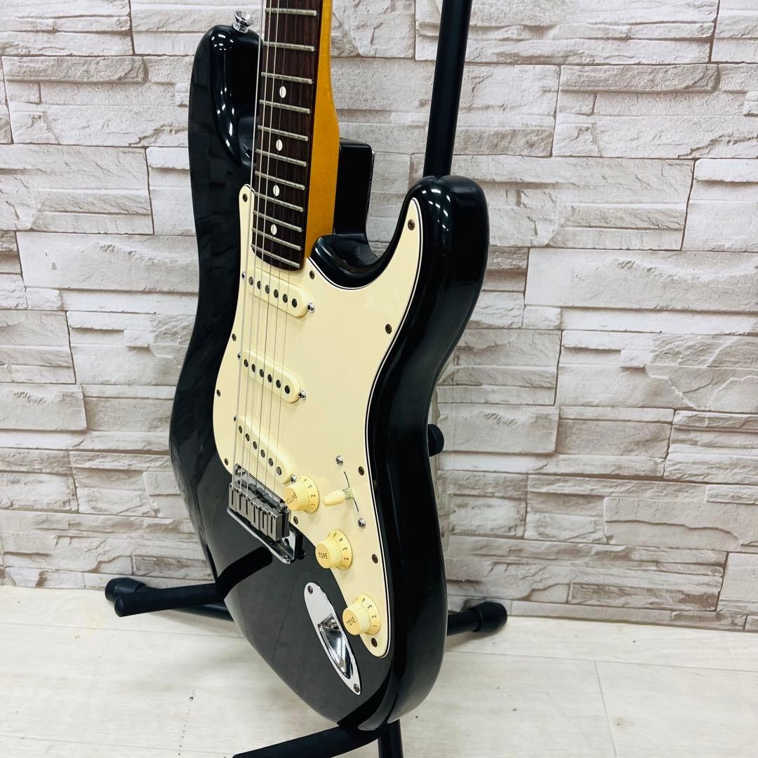 Electric Guitar Fender USA 80s Vintage Stratocaster Black 1984