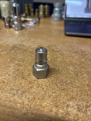 FOSTER K2S/S SS303 Plug, 1/4''x 1/4'' FNPT Quick Connect Stem Male