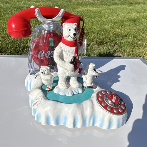 Coca-Cola Animated Polar Bear Corded Phone Model 841.057 White Red Blue 2000