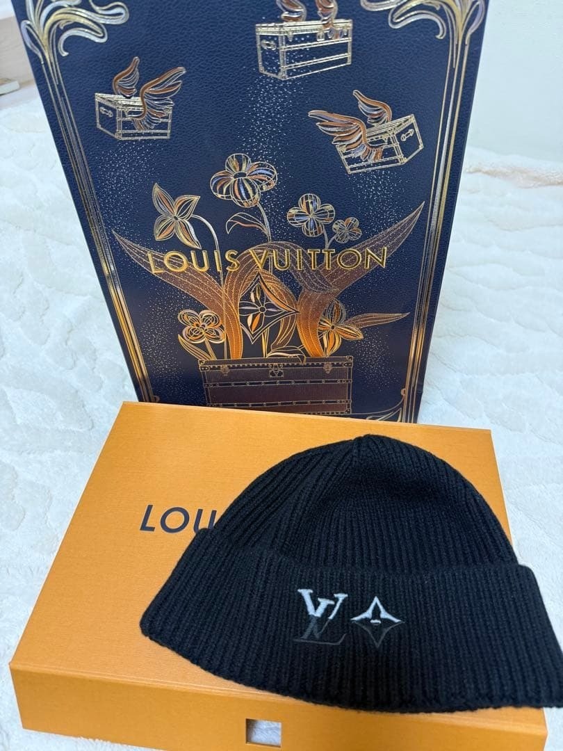 LOUIS VUITTON ビーニー ブラック Louis Vuitton LV Dual Beanie Black Knit Hat Authentic Unisex w