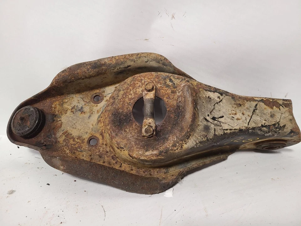 Б/у передний правый нижний нижний рычаг управления передний подходит: 1985 Dodge Dodge 250 van Fr - Изображение 2 из 4