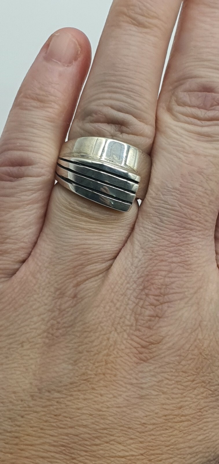 Sterling Silver Ring Mexico 13.5g Size N , R239