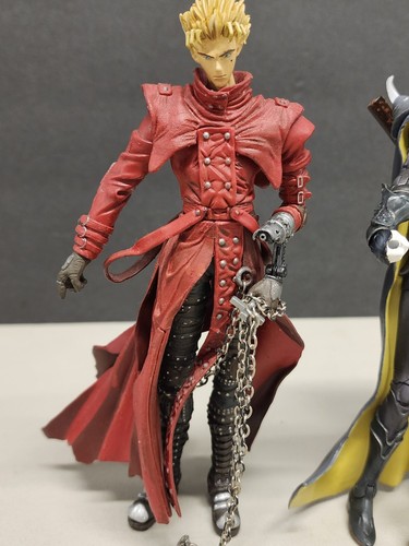 Lot of 4 Action Figures Vampire Hunter D, Spawn V Ultra, Vash Stampede Trigun - Picture 11 of 22