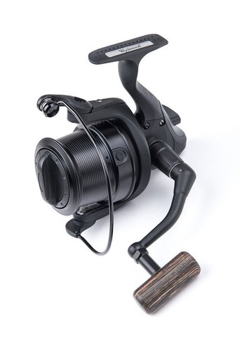 Carrete de distancia de pesca de carpa Wychwood Riot Big Pit negro mate 65S + carrete de repuesto - Imagen 2 de 3
