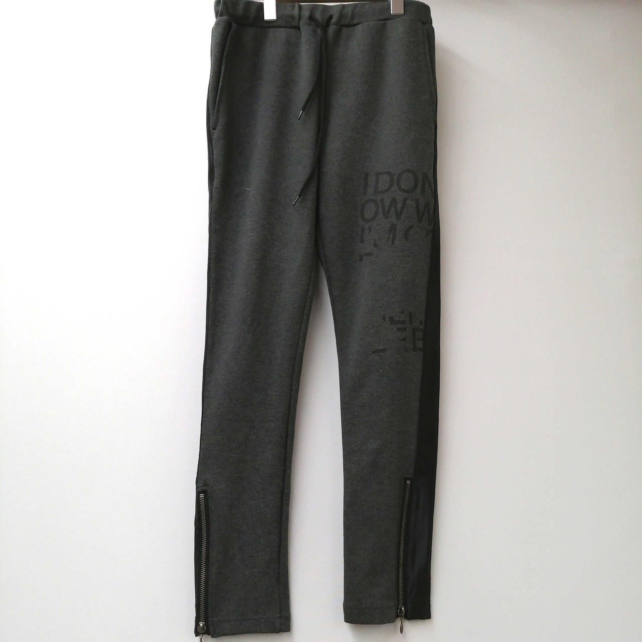 Sweatpants Model number  BK ONEMADE-image
