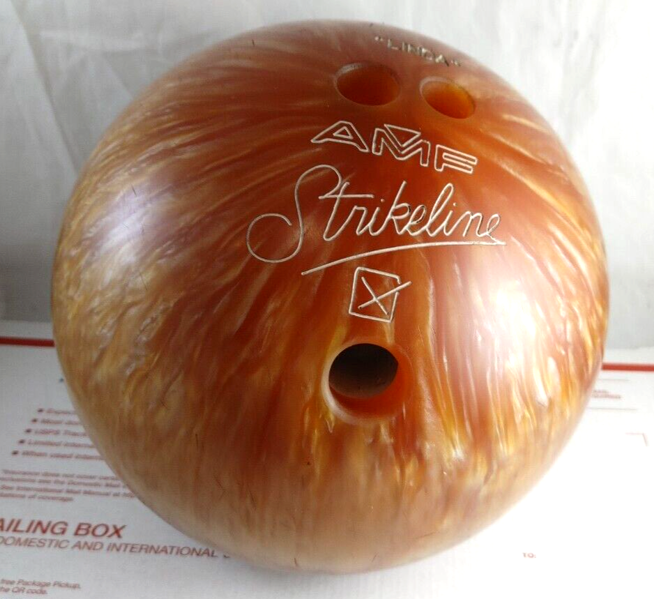 Vintage AMF Strikeline 10lbs Bowling Ball Butterscotch Pearl USBC 10