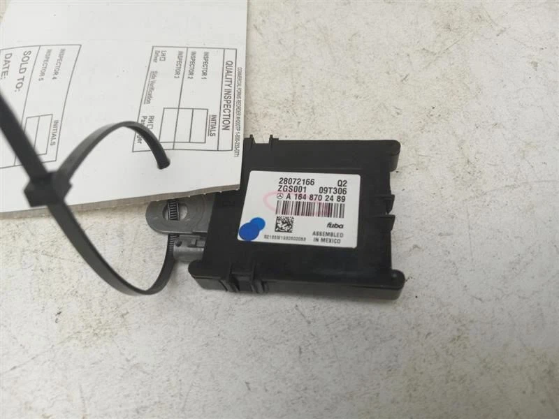 Mercedes GL450 2010 amplificador de antena Foto 4 de 4