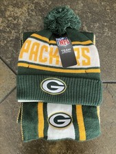 NWT GREEN BAY PACKERS Winter Hat Scarf Set, One Size Fits Most.