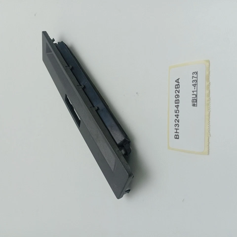 2006-2013 Land Rover Range Rover Sport L320 A/C HEATER CONTROL TRIM BH32454B92BA - Image 3 of 4