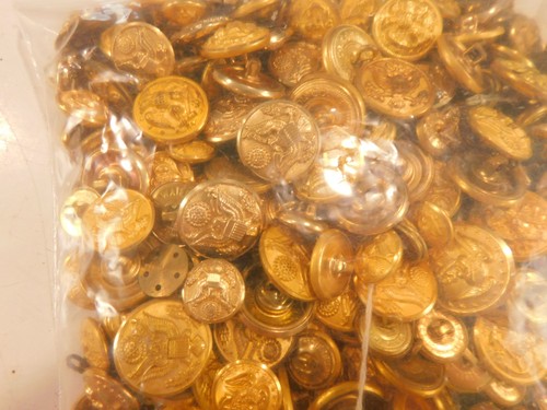 2.3 Lb US Military Buttons Vintage WWII-Current Army Navy Air Force USMC Various - Imagen 6 de 7