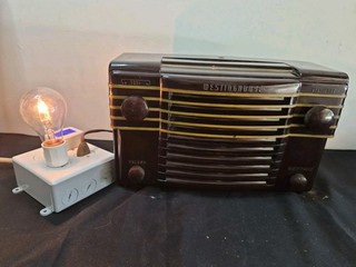 Vtg Westinghouse H 122 Tube Radio AM Bakelite Model H 122 A Tested & Works NR