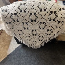 Vintage Women’s Crocheted White Fringed Shawl Wrap Triangle 49’ Wide x 31’ Long
