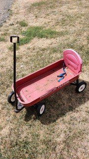 Radio Flyer Classic Red Wagon 093B With Seat Backrest