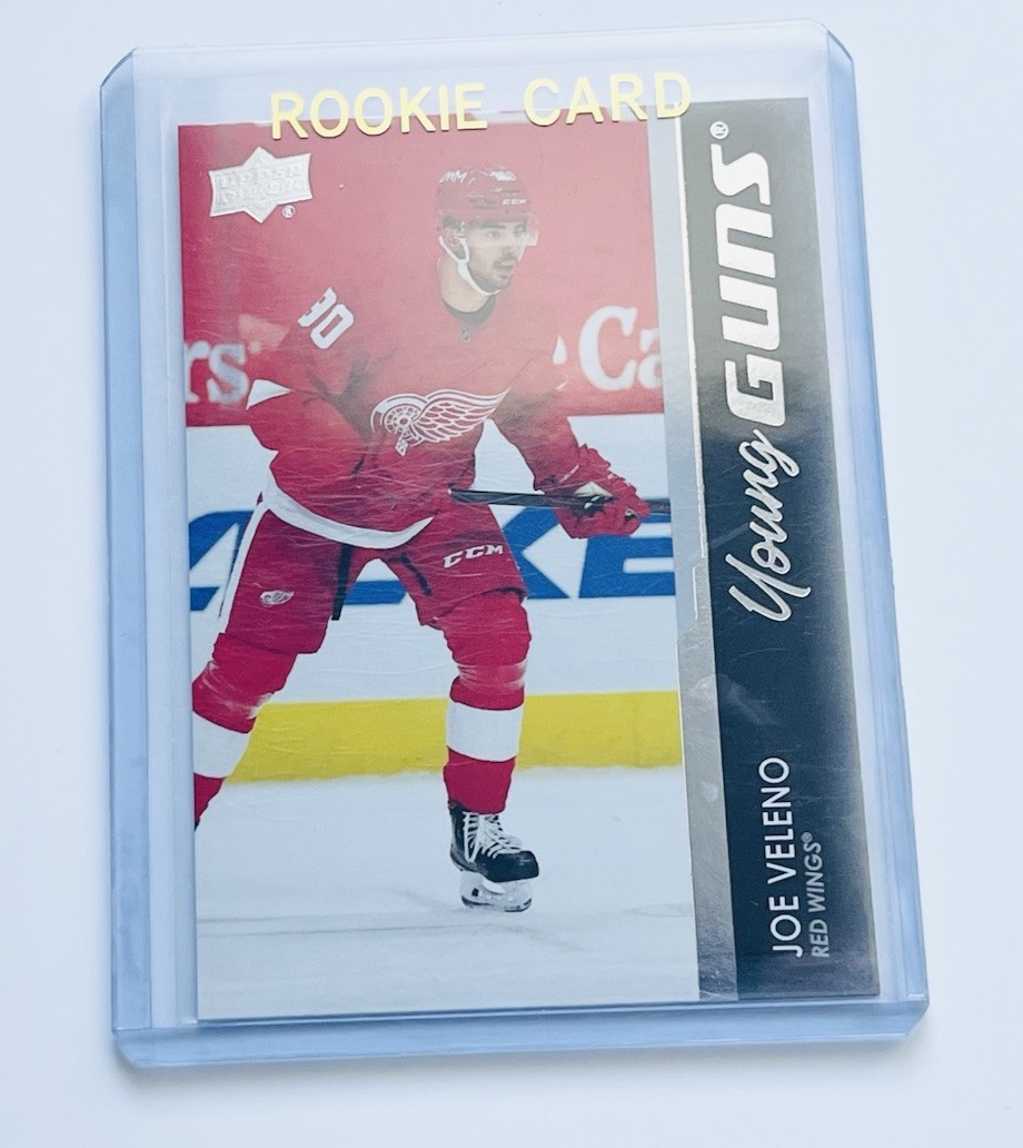 2021-22 Upper Deck Series 1 Young Guns Joe Veleno #212 RC